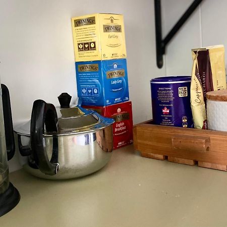 Glenie Cottage Bnb Guesthouse Тимару Екстериор снимка