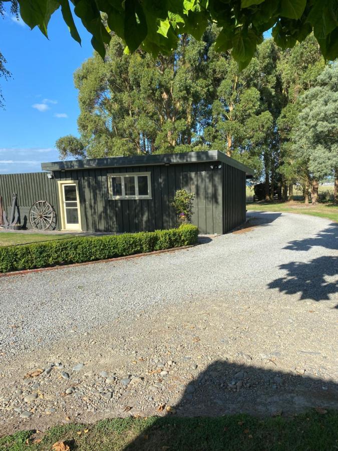 Glenie Cottage Bnb Guesthouse Тимару Екстериор снимка